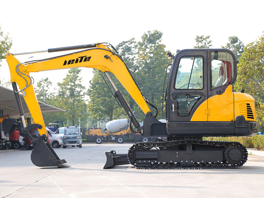 4.LT1060-Mini-Excavator