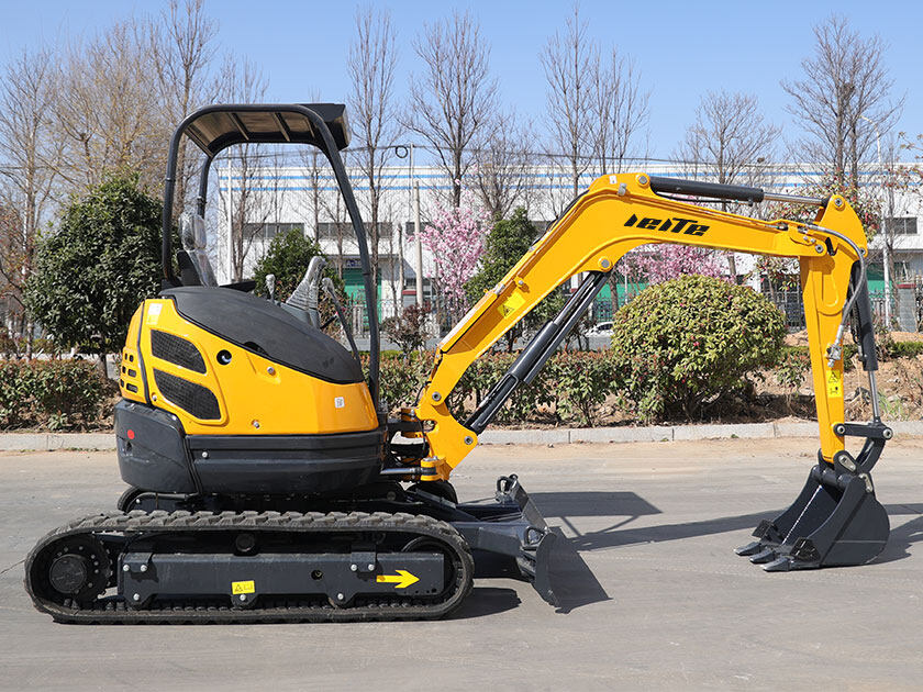 2.LT1030S-Mini-Excavator