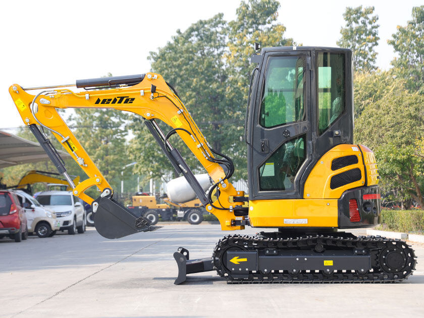 4.LT1035S-Mini-Excavator
