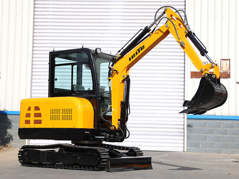 3.LT1030-Mini-Excavator