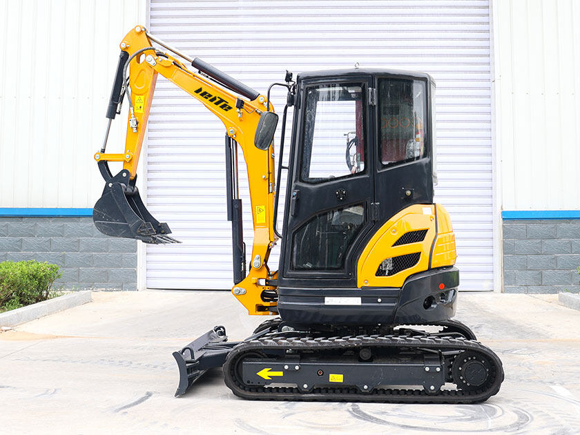 4.LT1026S-Mini-Excavator