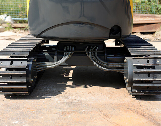 Rubber wear-resistant crawler