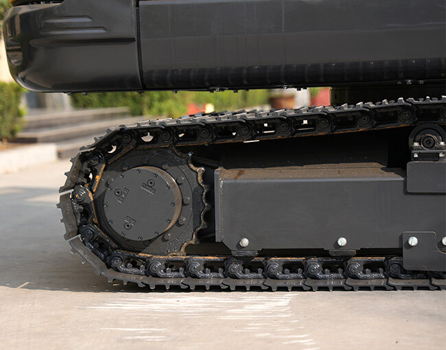 Rubber wear-resistant crawler