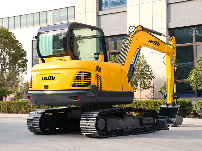 5.LT1060-Mini-Excavator