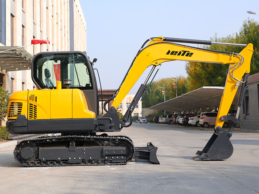 2.LT1060-Mini-Excavator