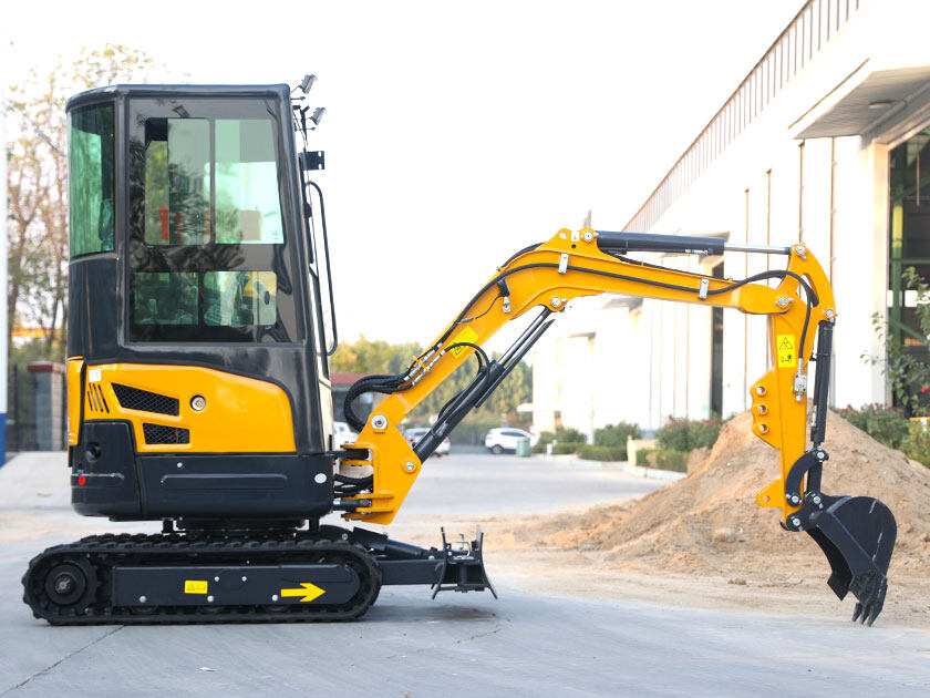 2.LT1018S-Mini-Excavator