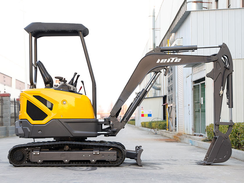 2.LT1035S-Mini-Excavator
