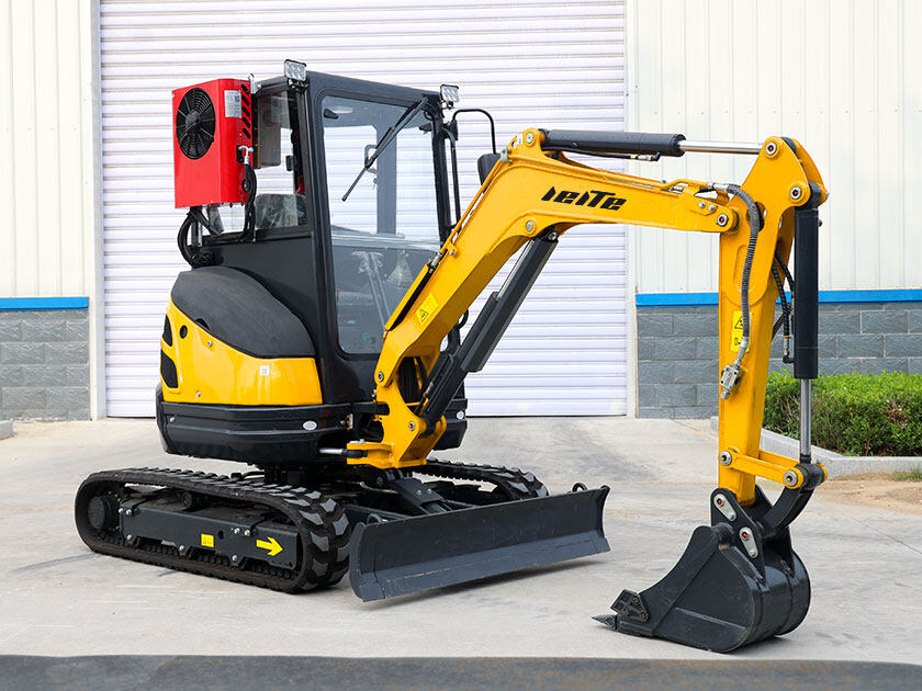 3.LT1026S-Mini-Excavator
