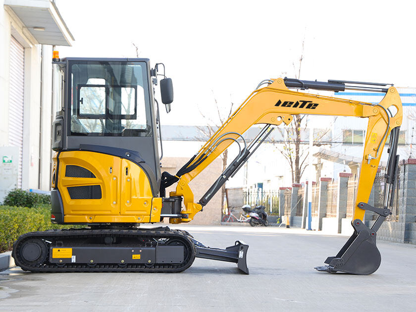 2.LT1040S-Mini-Excavator