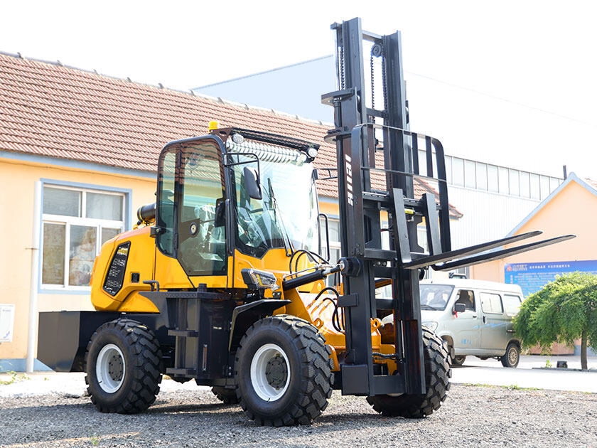 2.LTY35-Rough-Terrain-Forklift