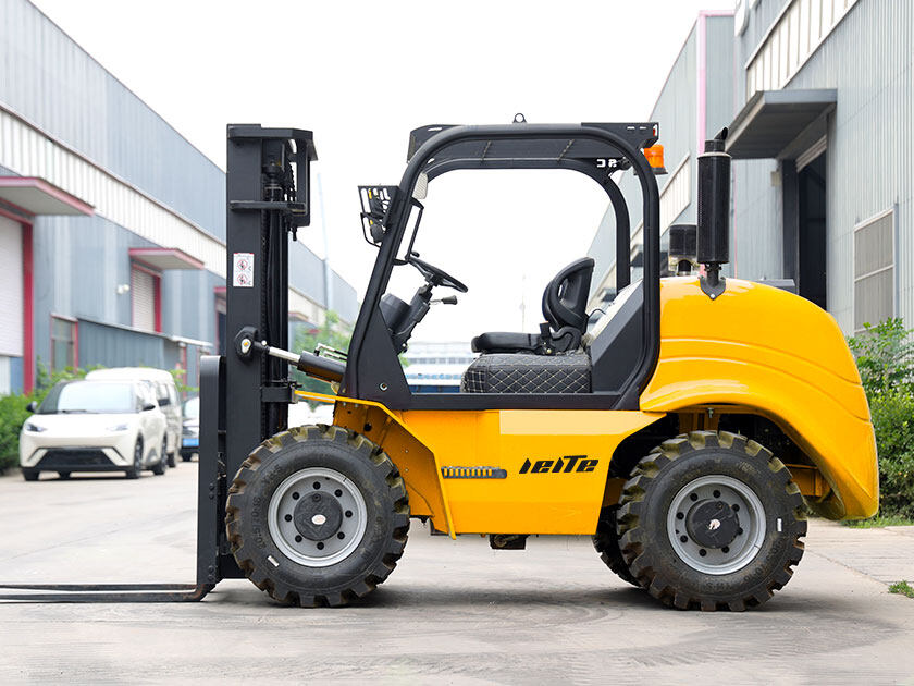 4.LTY35-Rough-Terrain-Forklift