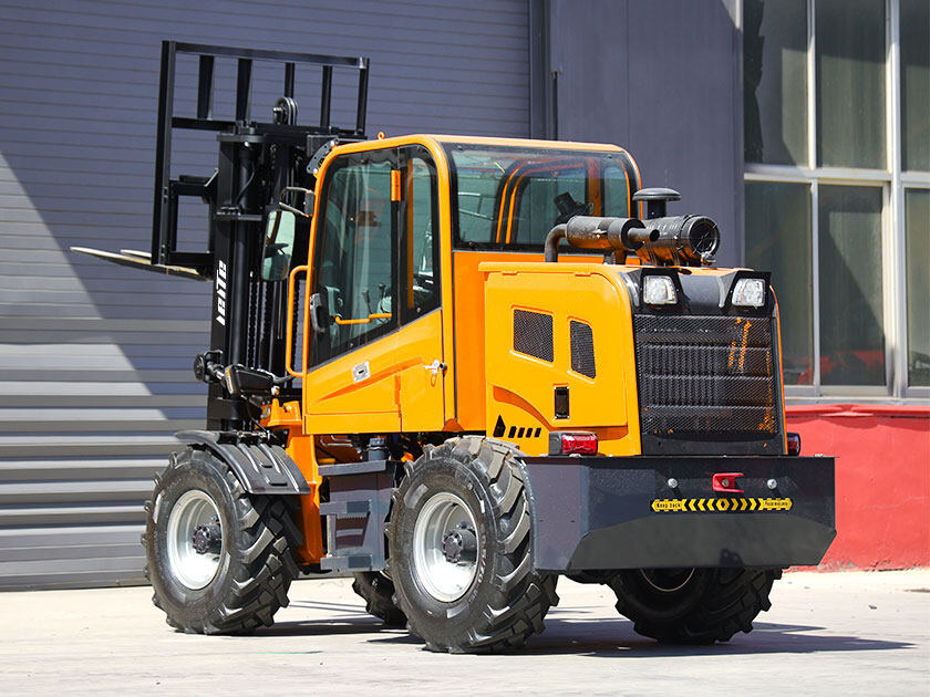 5.LTY15-Rough-Terrain-Forklift