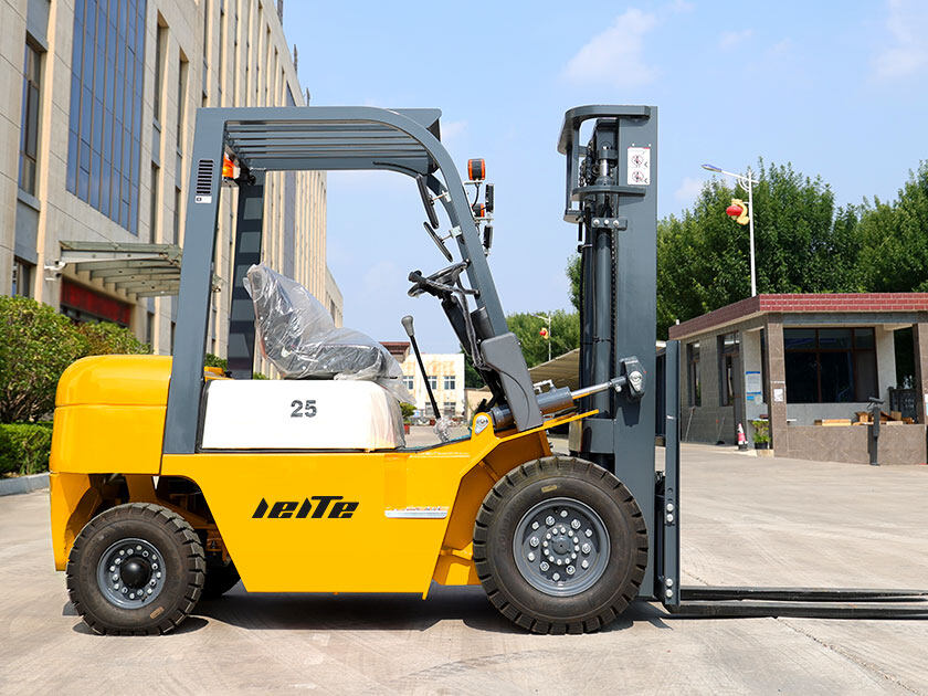 2.LTP25-Diesel-Forklift