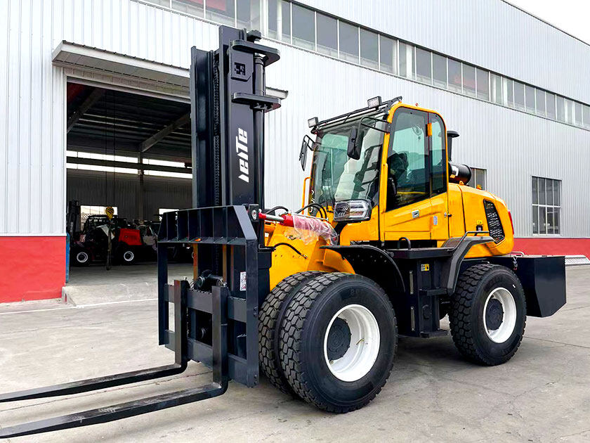 1.LTY70-Rough-Terrain-Forklift