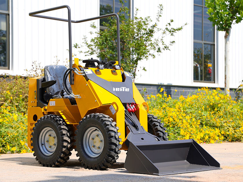 3.LT-H360Z-Mini-Skid-Steer-Loader