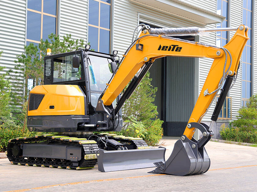 3.LT1065-Mini-Excavator