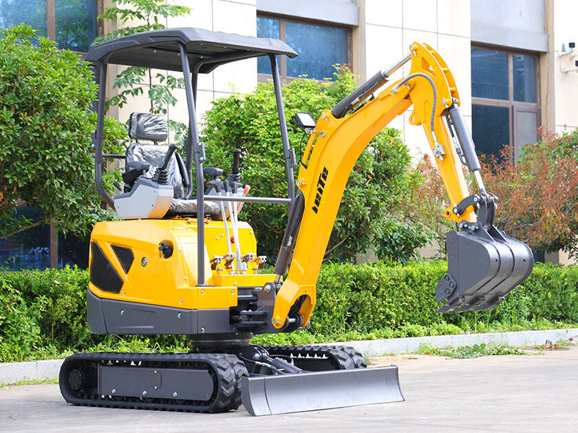 3.LT1018-Mini-Excavator