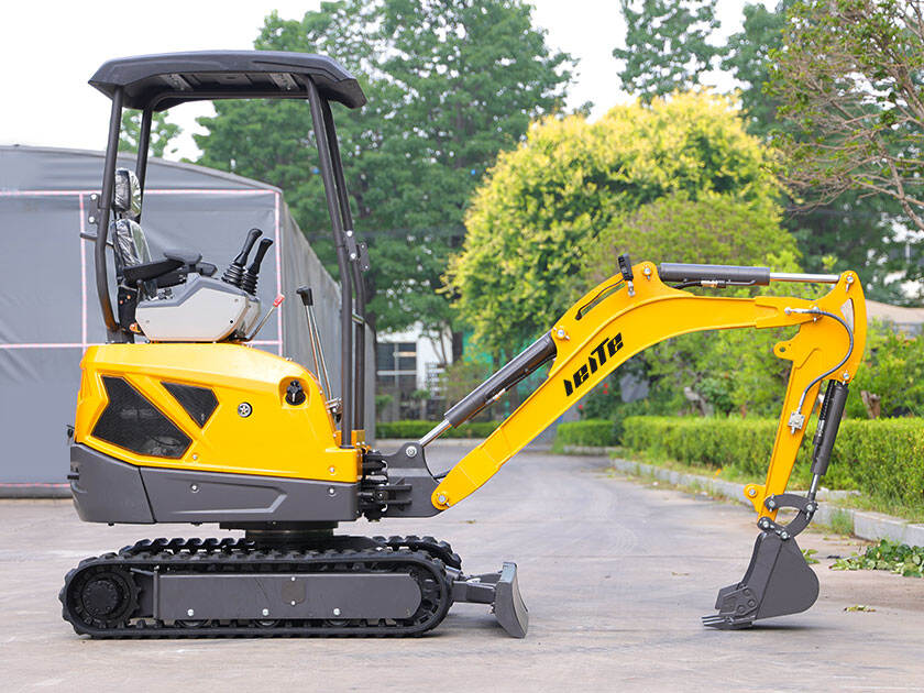 2.LT1018-Mini-Excavator