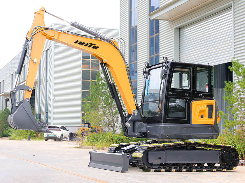 4.LT1065-Mini-Excavator